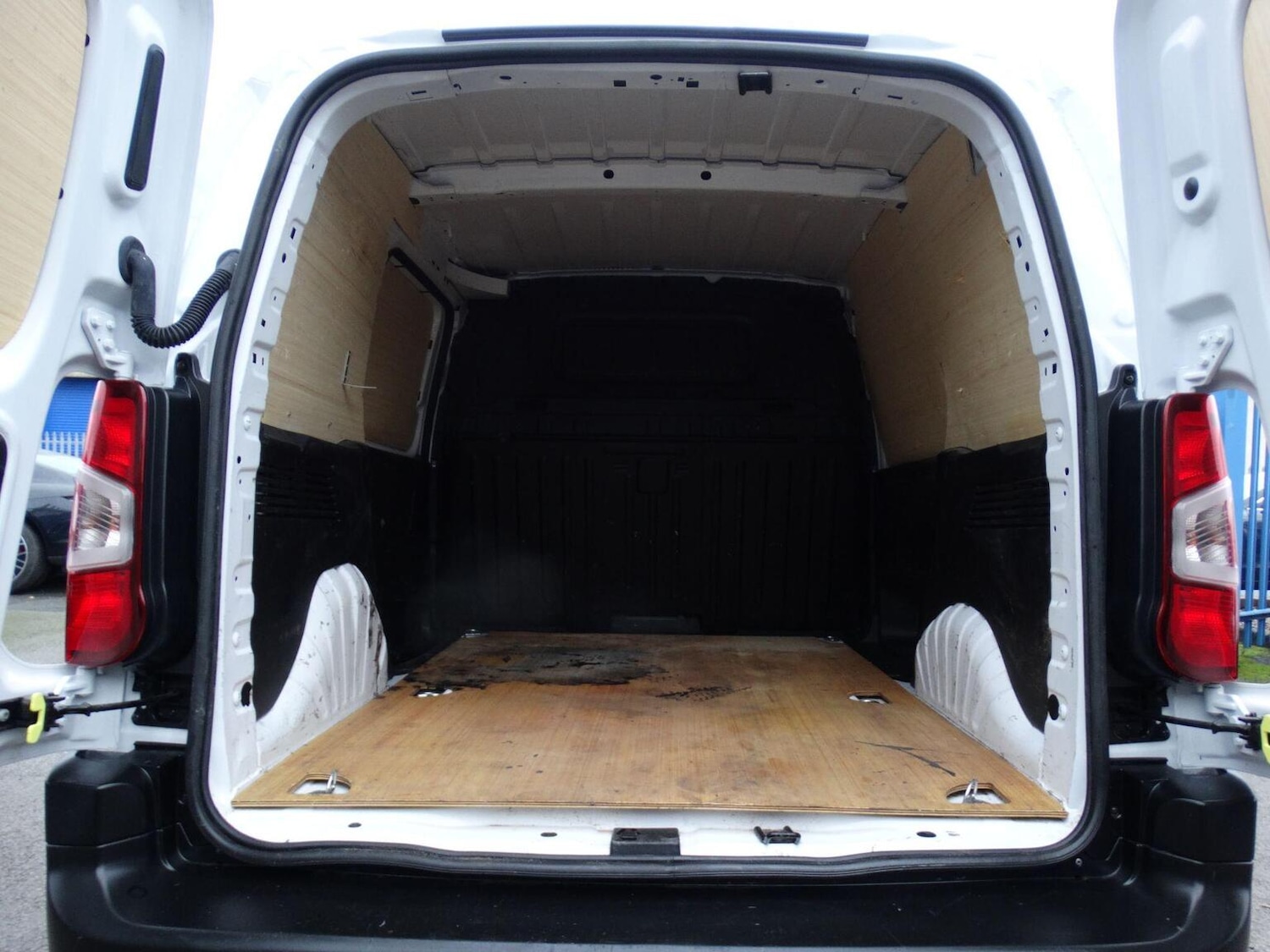 Used Peugeot Partner 2023 for sale - 77251255: Photo 13