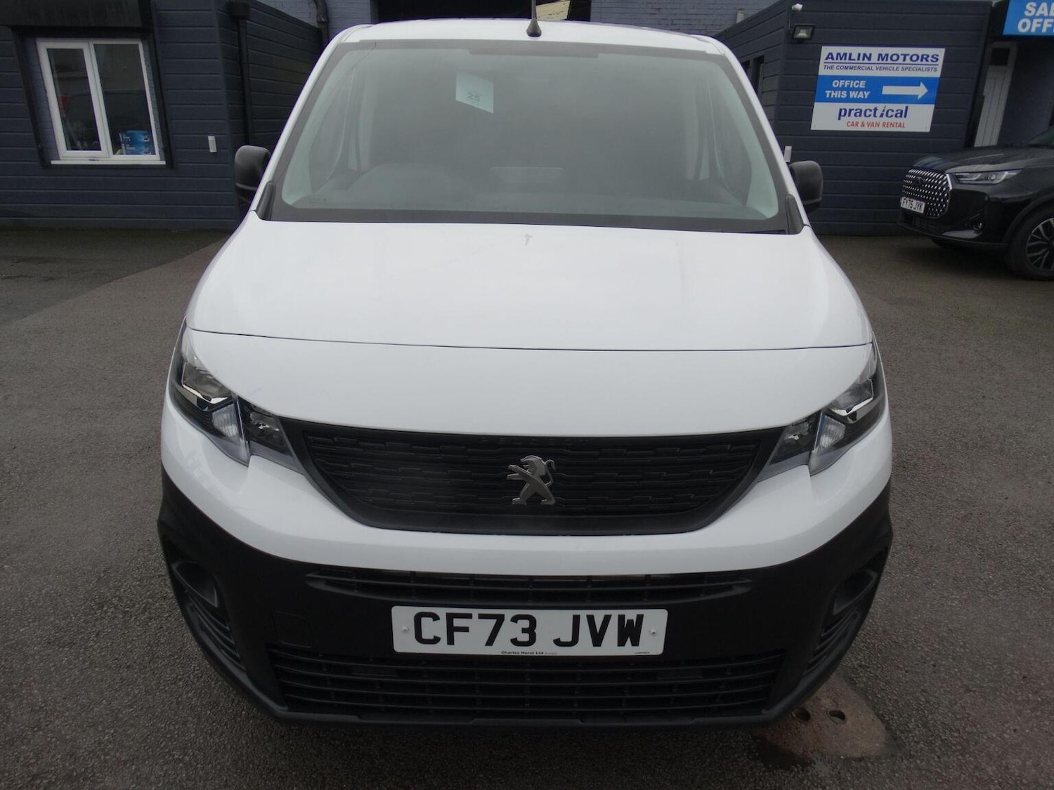 Used Peugeot Partner 2023 for sale - 77251255: Photo 2