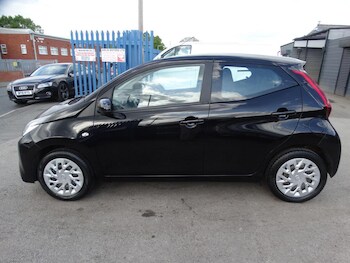 Used Toyota AYGO 2021 for sale - 78289747: Photo