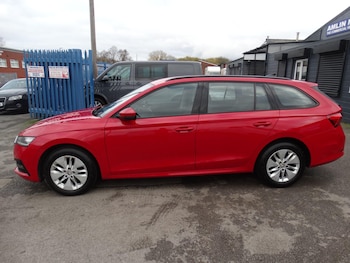 Used Skoda Octavia 2022 for sale - 76512458: Photo