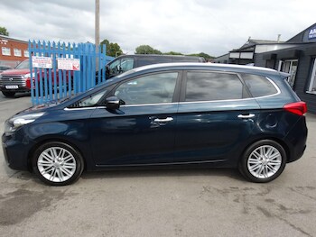 Used Kia Carens 2018 for sale - 75634545: Photo