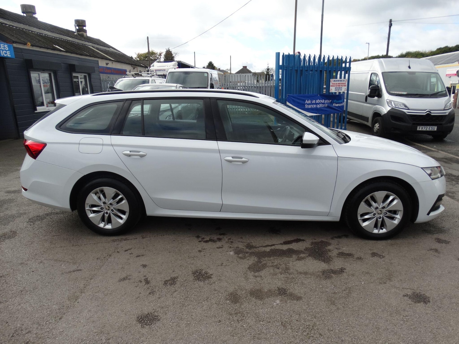 Used Skoda Octavia 2020 for sale - 76348799: Photo 4