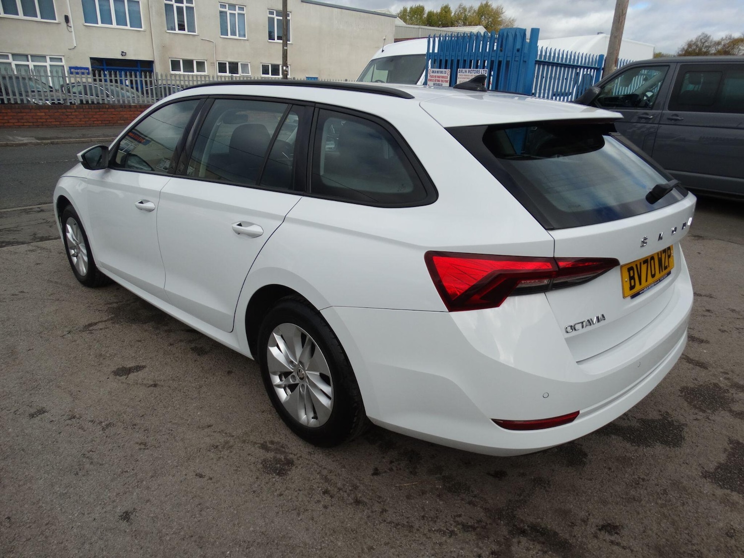 Used Skoda Octavia 2020 for sale - 76348799: Photo 6