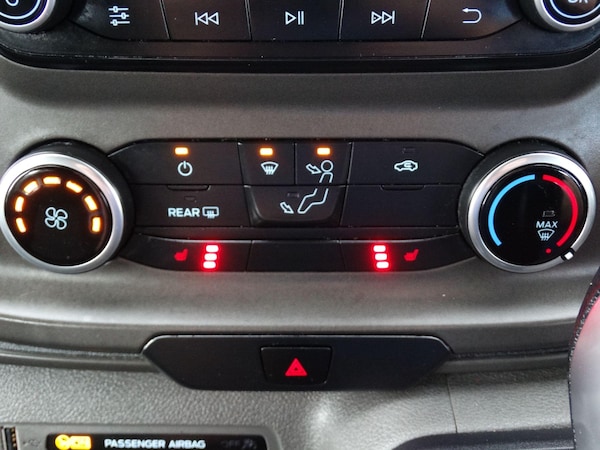 Used Ford Tourneo Custom 2021 for sale - 76259709: Photo 28