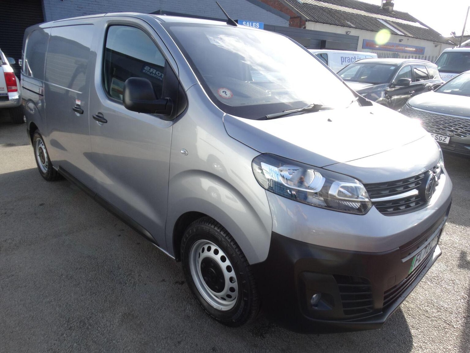 Used Vauxhall Vivaro 2022 for sale - 77656341: Photo 3
