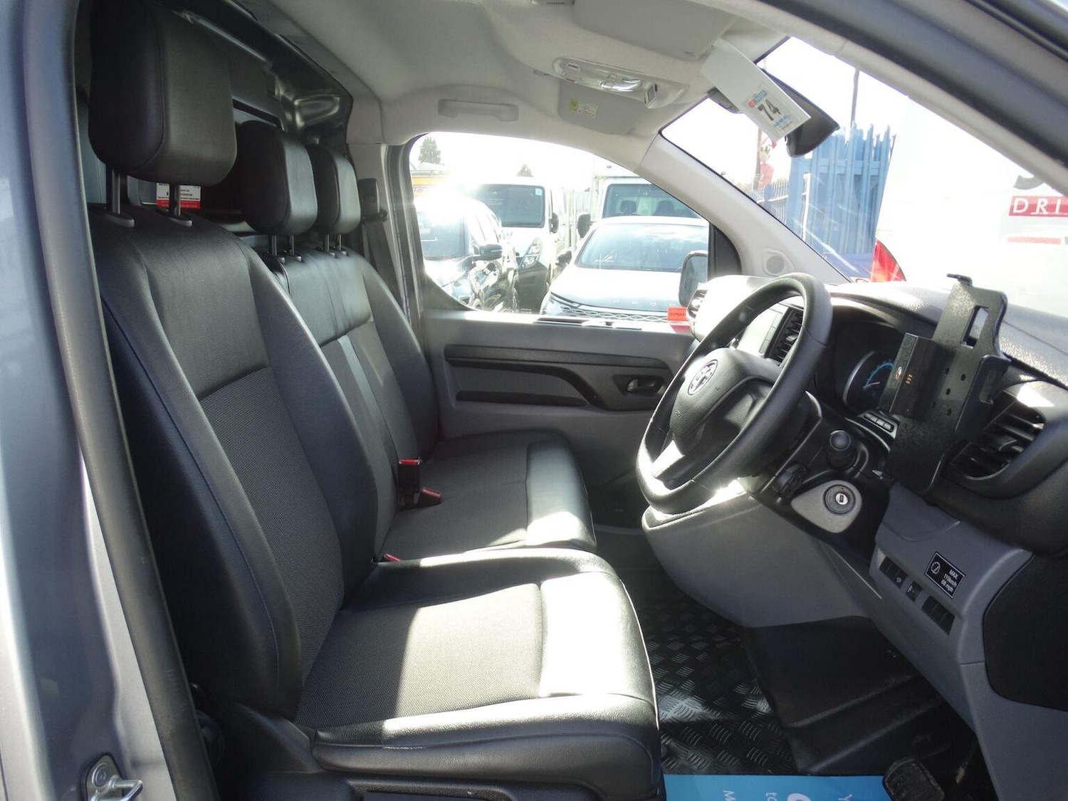 Used Vauxhall Vivaro 2022 for sale - 77656341: Photo 9