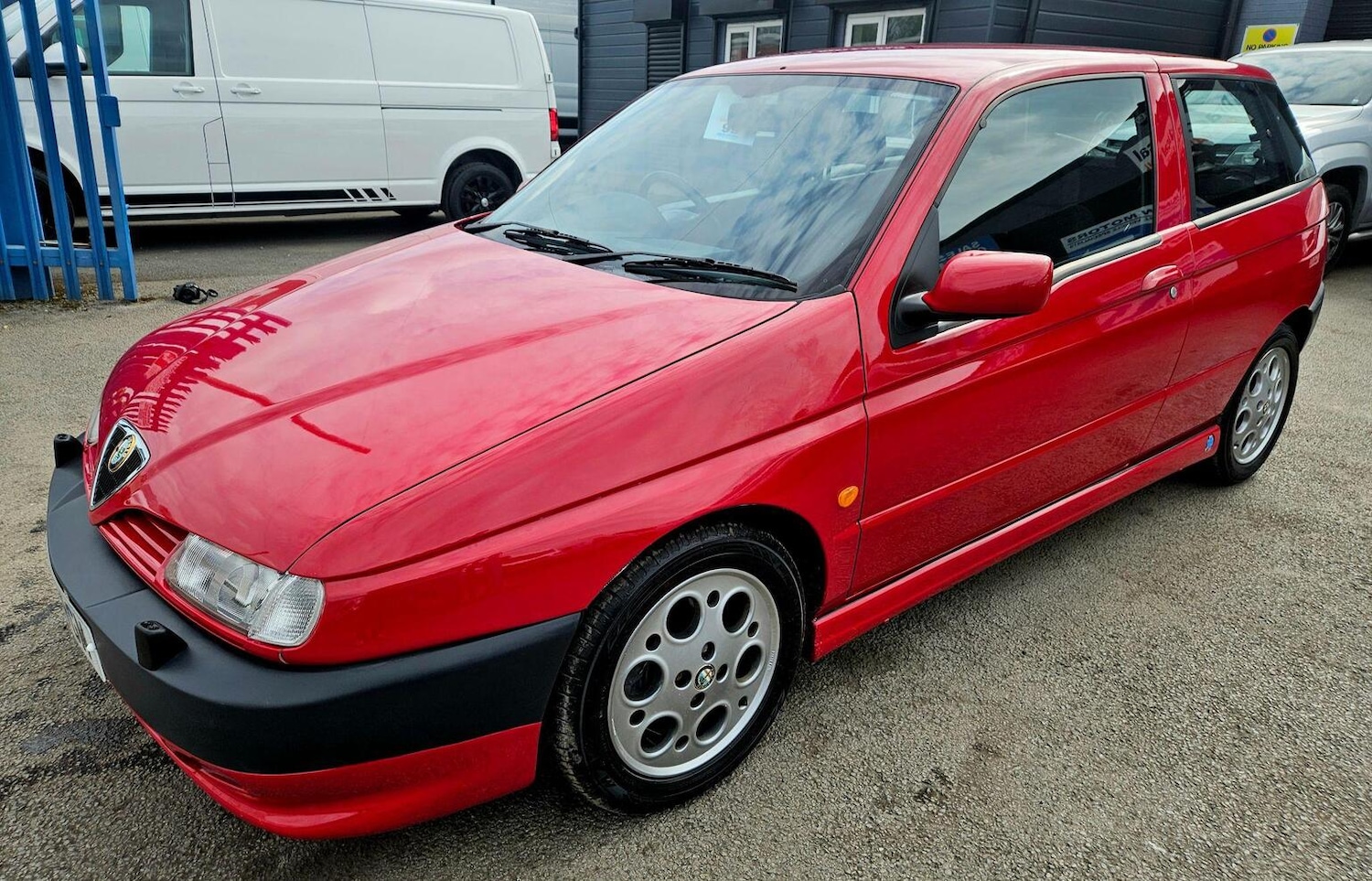 Used Alfa Romeo 145 1997 for sale - 76649619: Photo 1