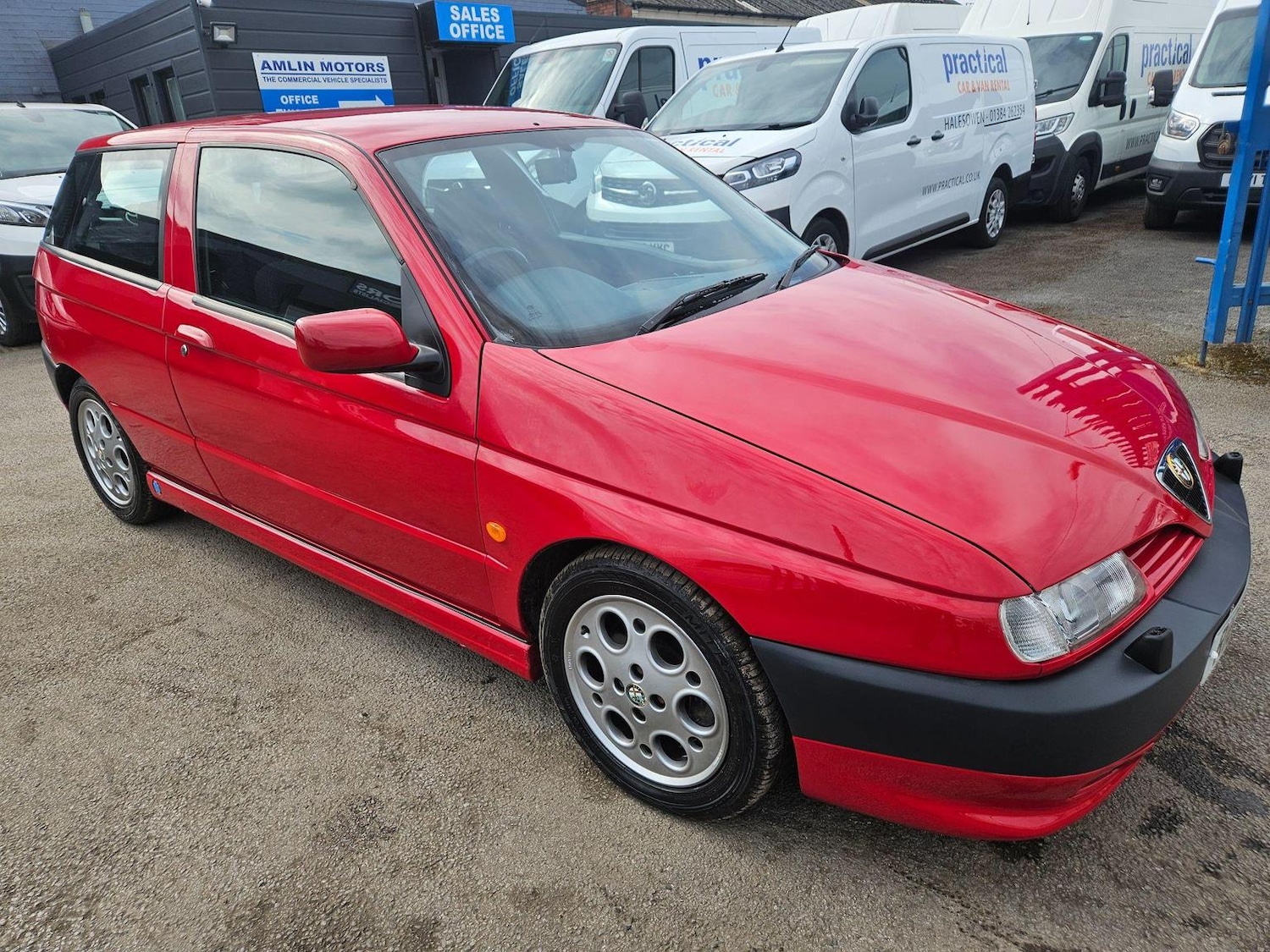 Used Alfa Romeo 145 1997 for sale - 76649619: Photo 3