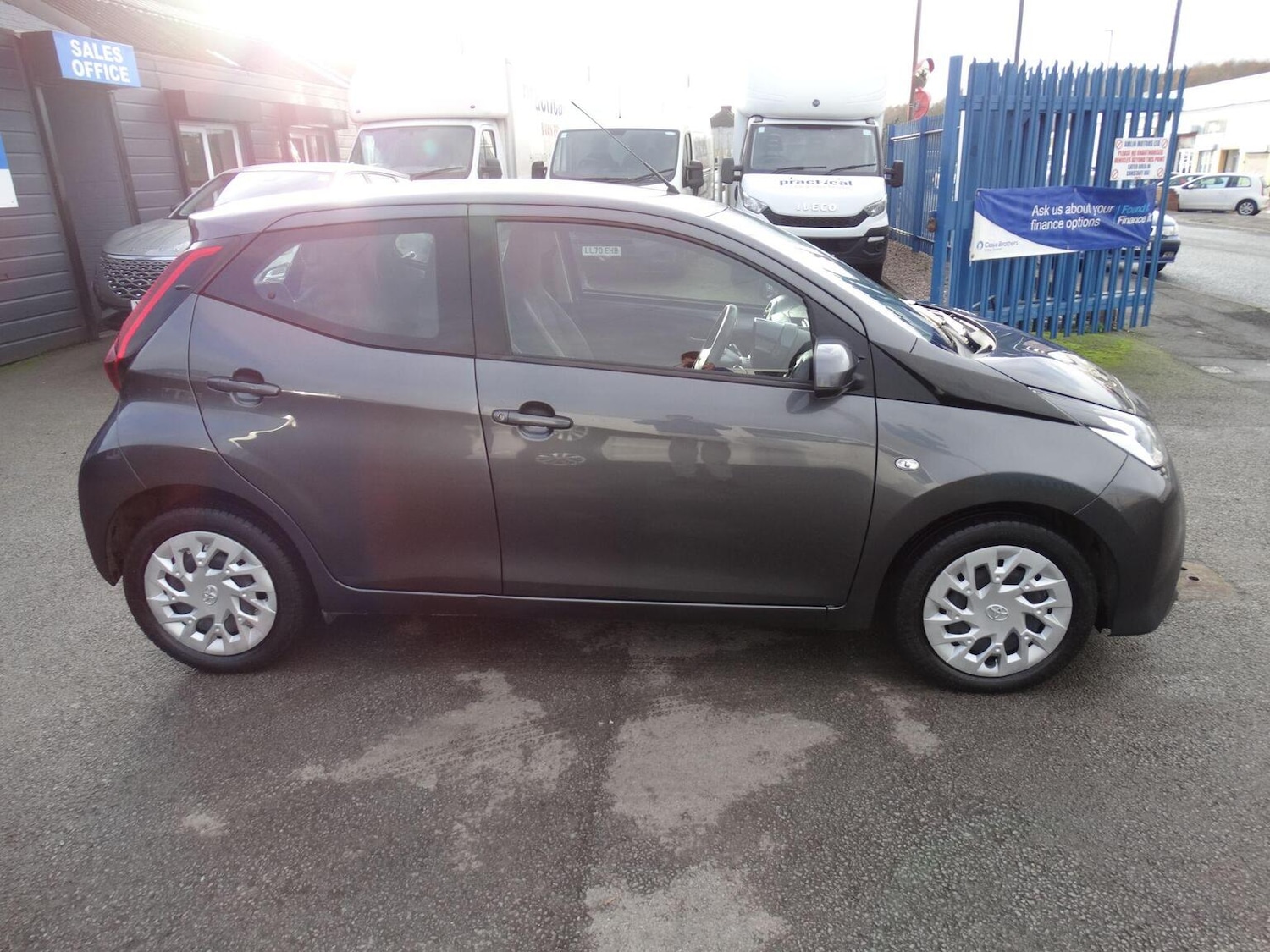 Used Toyota AYGO 2022 for sale - 77225173: Photo 4