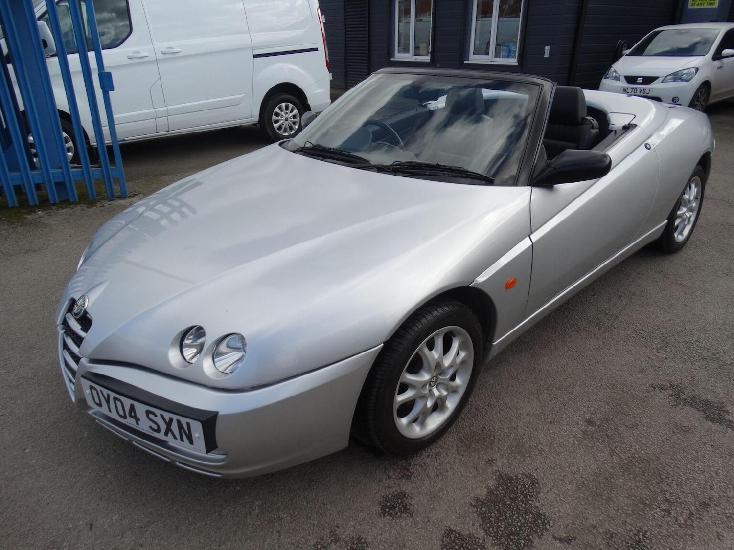 Used Alfa Romeo Spider 2004 for sale - 77836911: Photo 13