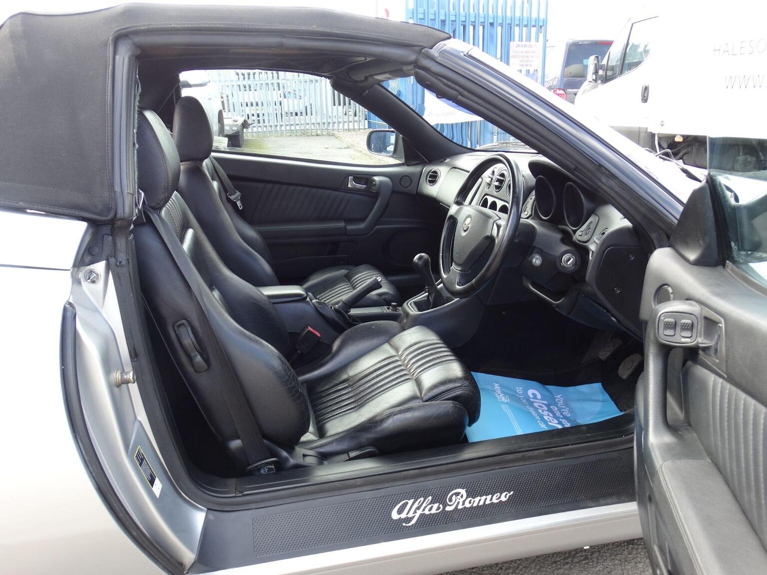 Used Alfa Romeo Spider 2004 for sale - 77836911: Photo 9