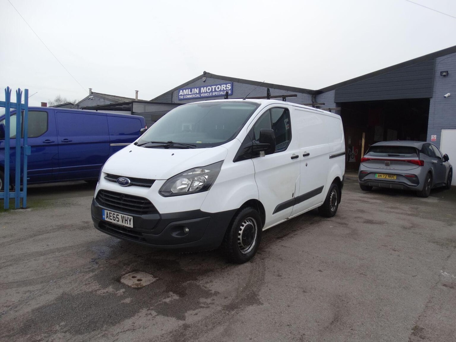 Used Ford Transit Custom 2015 for sale - 77584510: Photo 2