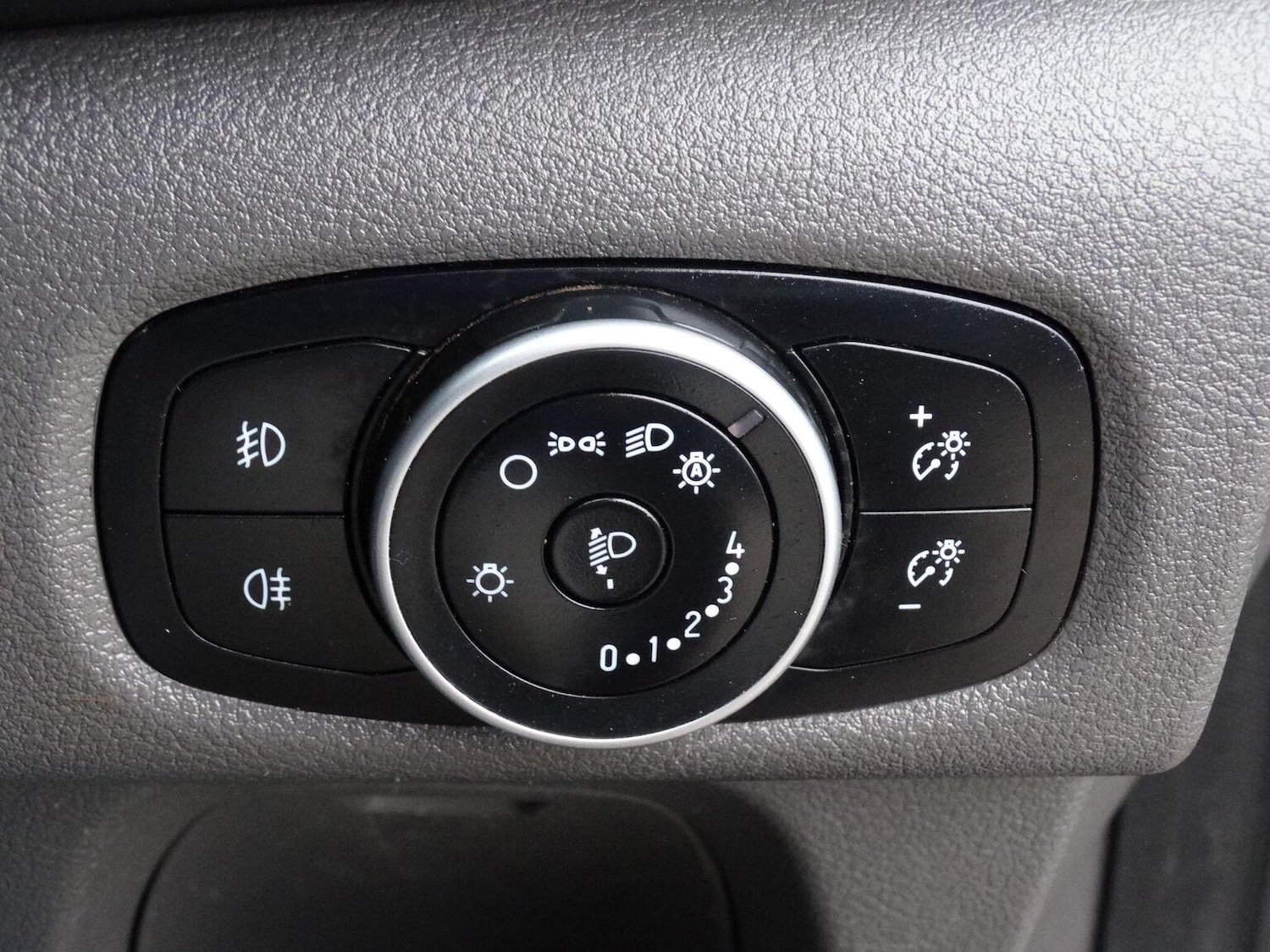 Used Ford Transit Custom 2020 for sale - 77864889: Photo 29