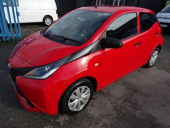 Used Toyota AYGO 2015 for sale - 77487239: Photo