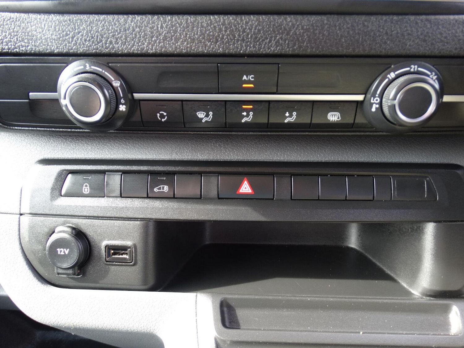 Used Vauxhall Vivaro 2022 for sale - 77968735: Photo 19