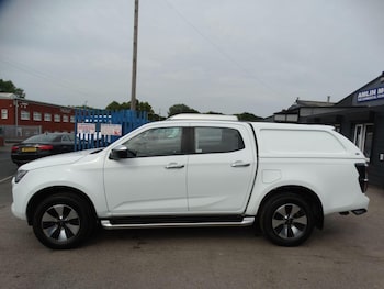 Used Isuzu D-Max 2022 for sale - 78976365: Photo