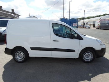Used Citroen Berlingo 2015 for sale - 79439177: Photo