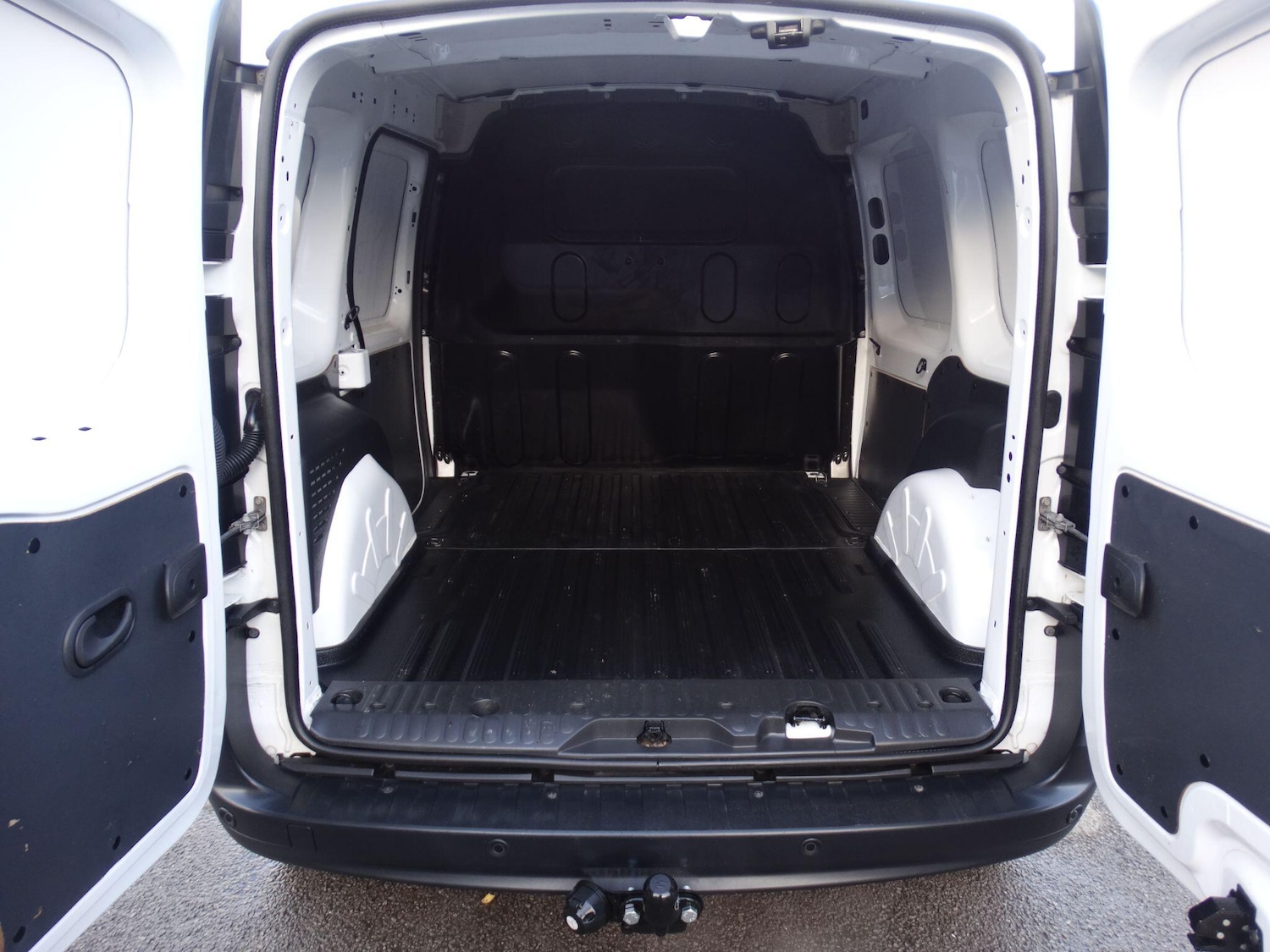 Used Nissan NV250 2020 for sale - 76633366: Photo 12