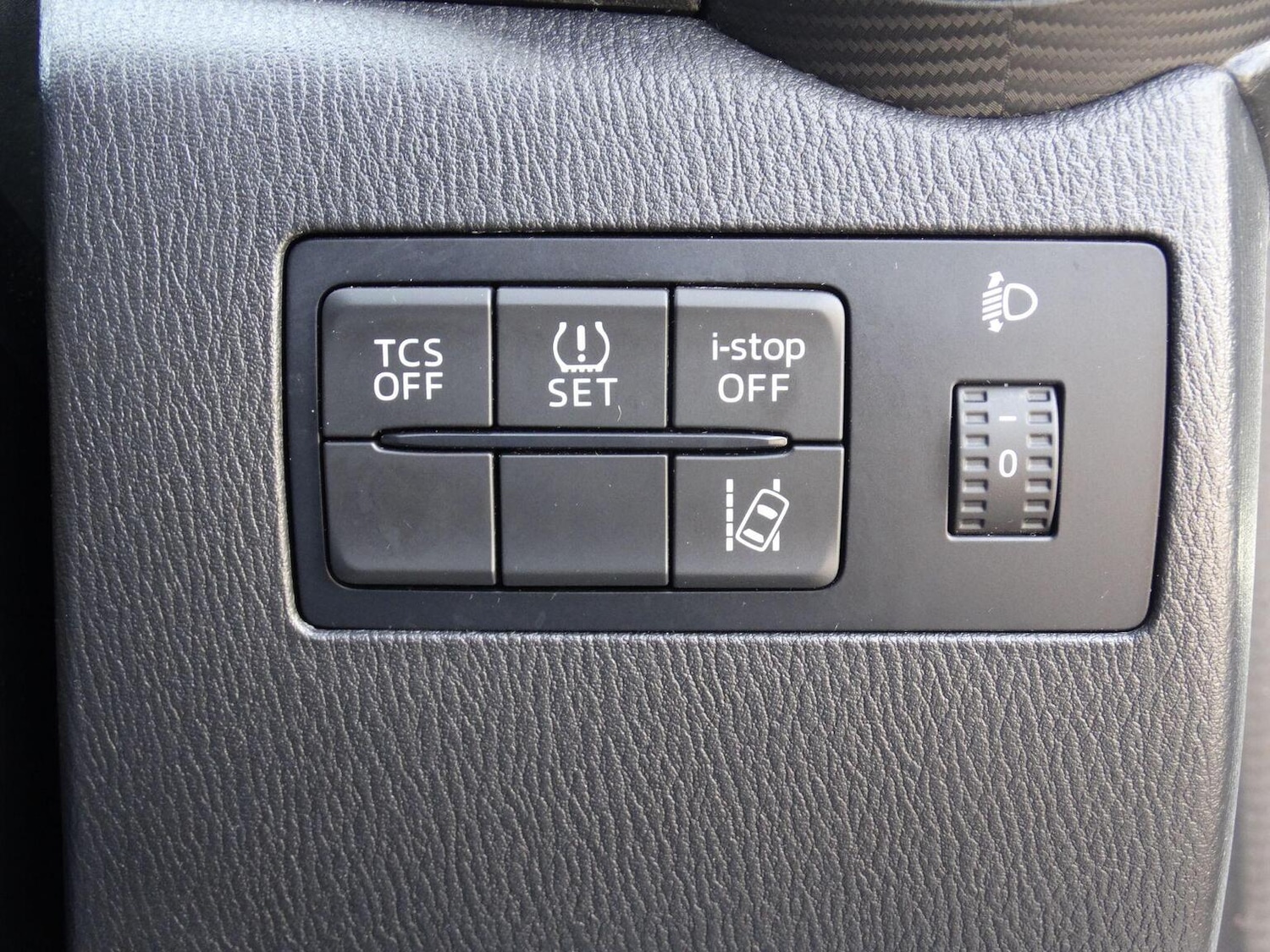 Used Mazda CX-3 2015 for sale - 78168837: Photo 24