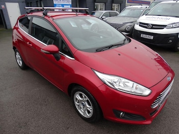 Used Ford Fiesta 2016 for sale - 77129602: Photo