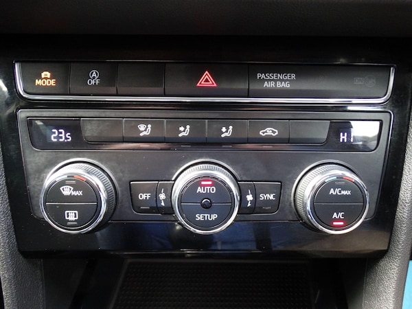 Used SEAT Leon 2018 for sale - 76099436: Photo 24