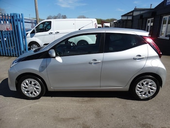 Used Toyota AYGO 2021 for sale - 77997220: Photo