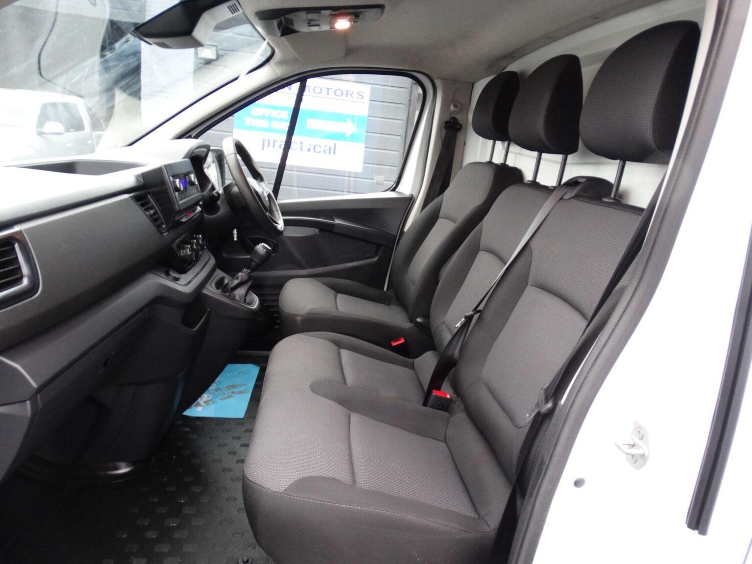 Used Renault Trafic 2022 for sale - 76649587: Photo 11