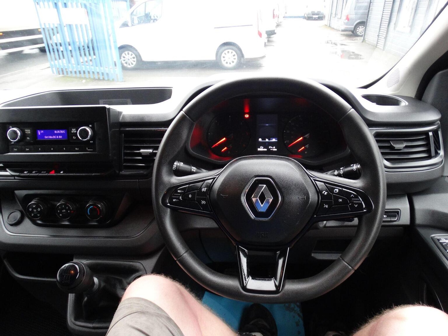 Used Renault Trafic 2022 for sale - 76649587: Photo 13