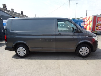 Used Volkswagen Transporter 2022 for sale - 75564246: Photo
