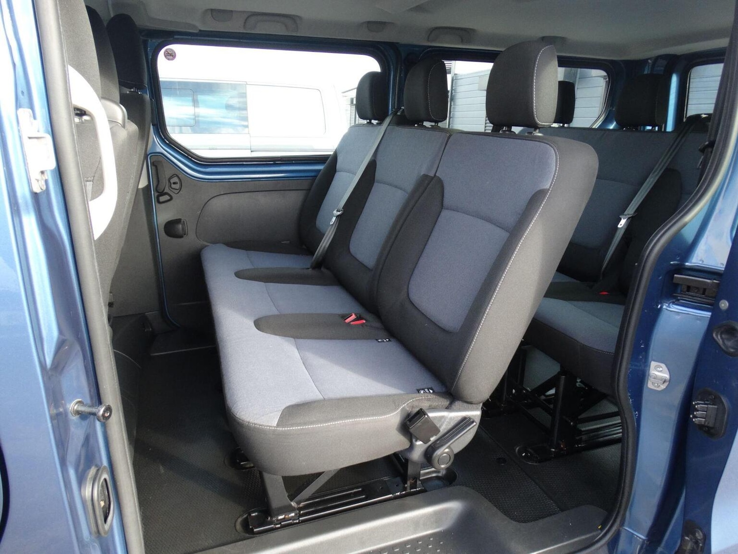 Used Vauxhall Vivaro 2017 for sale - 76649586: Photo 12