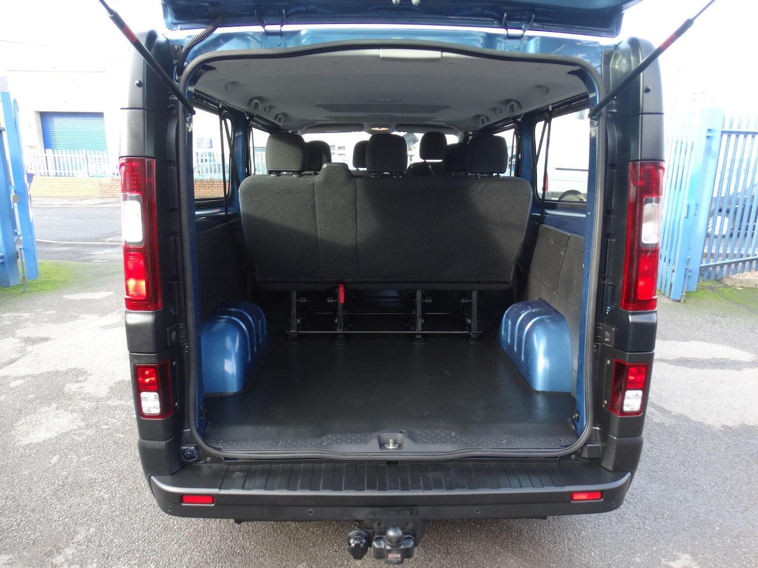 Used Vauxhall Vivaro 2017 for sale - 76649586: Photo 14