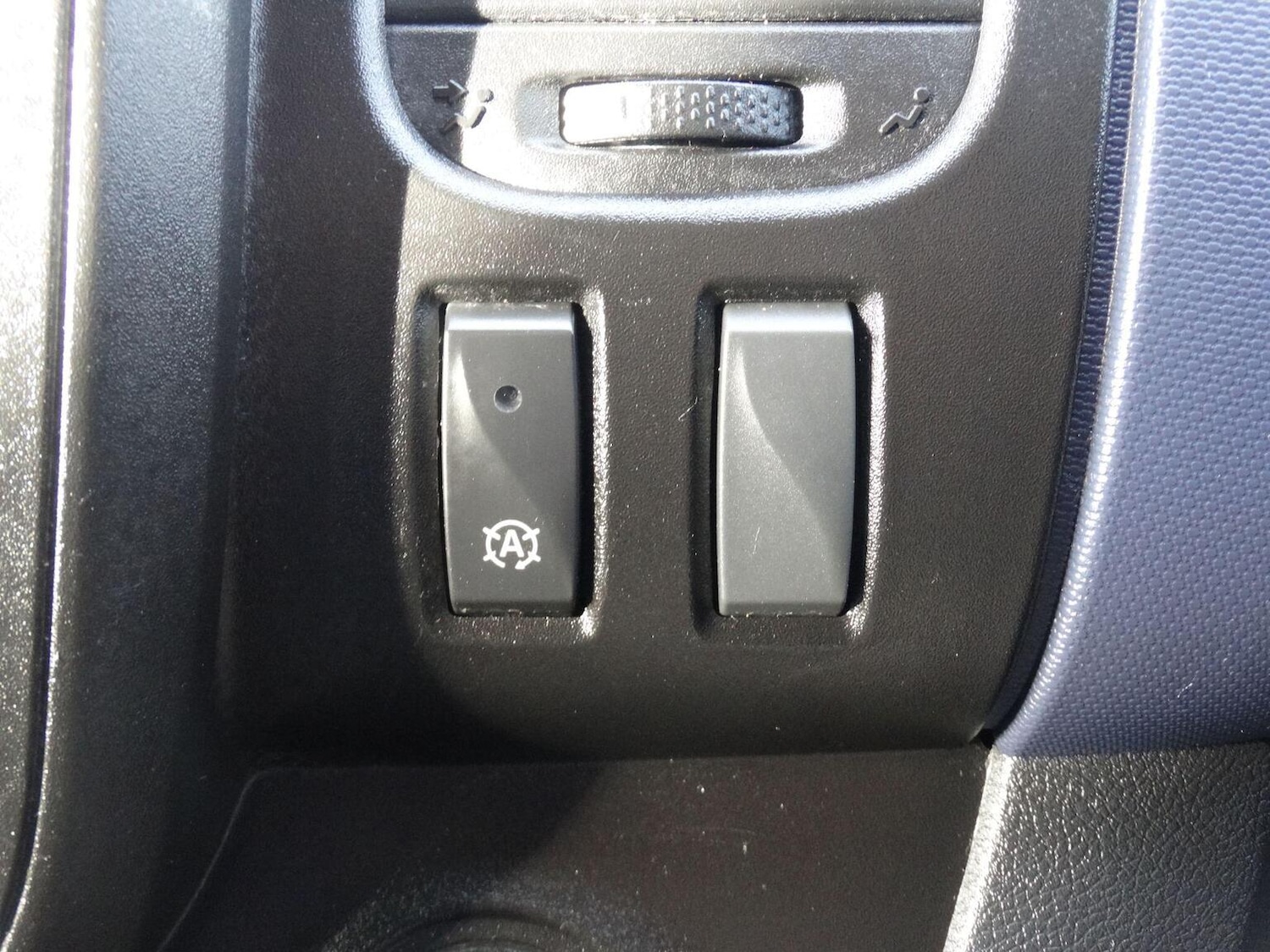 Used Vauxhall Vivaro 2017 for sale - 76649586: Photo 22