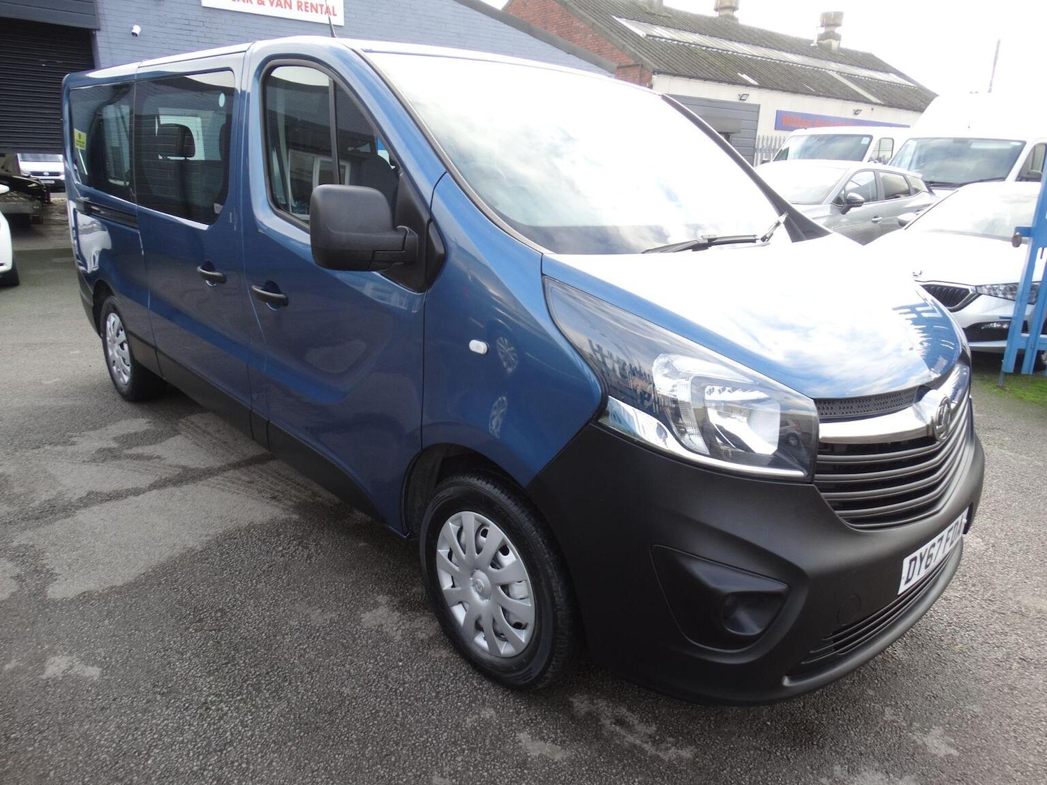 Used Vauxhall Vivaro 2017 for sale - 76649586: Photo 3