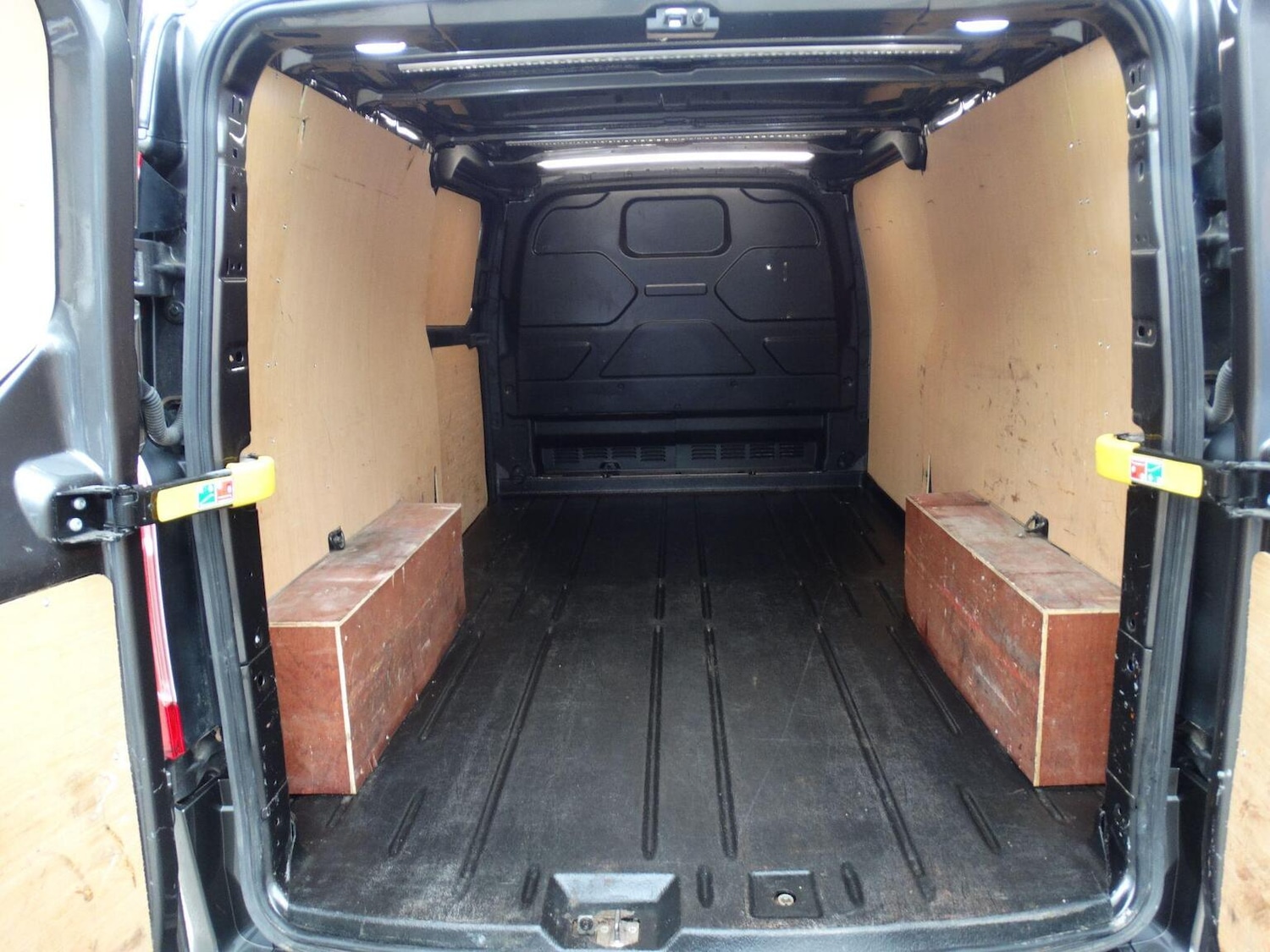 Used Ford Transit Custom 2022 for sale - 78011279: Photo 12