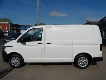 Used Volkswagen Transporter 2022 for sale - 78332355: Photo