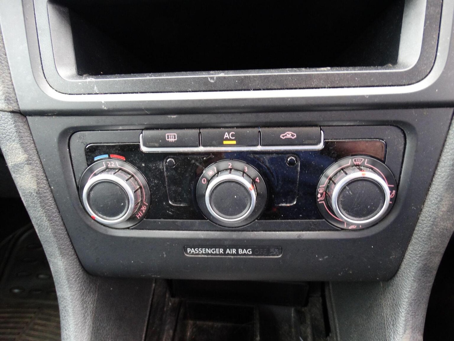 Used Volkswagen Golf 2010 for sale - 78098257: Photo 12