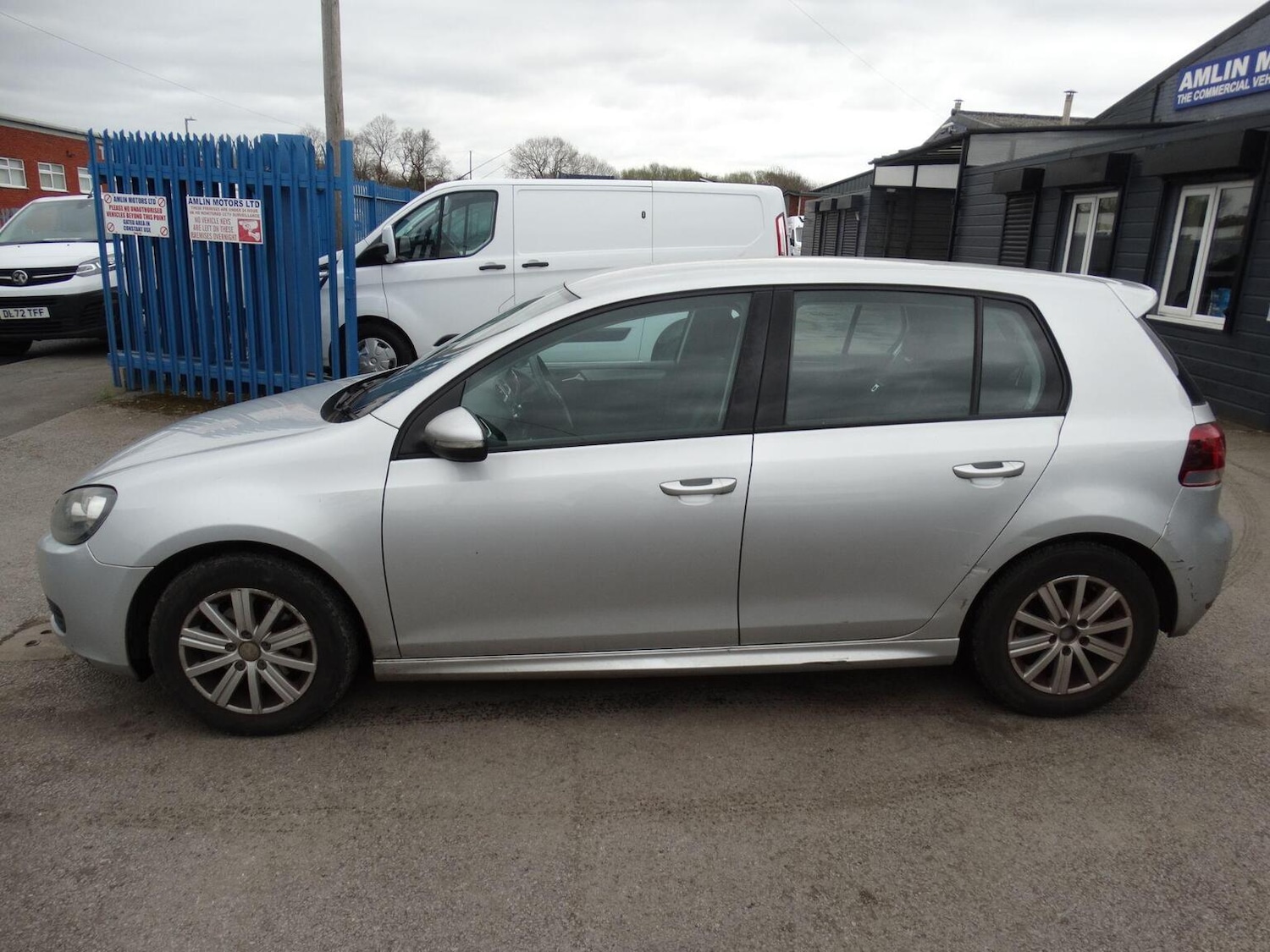 Used Volkswagen Golf 2010 for sale - 78098257: Photo 5