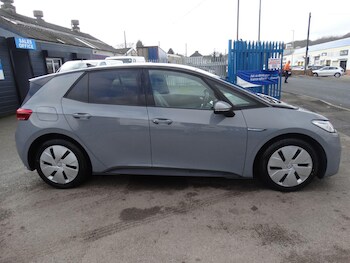 Used Volkswagen ID.3 2021 for sale - 77350149: Photo