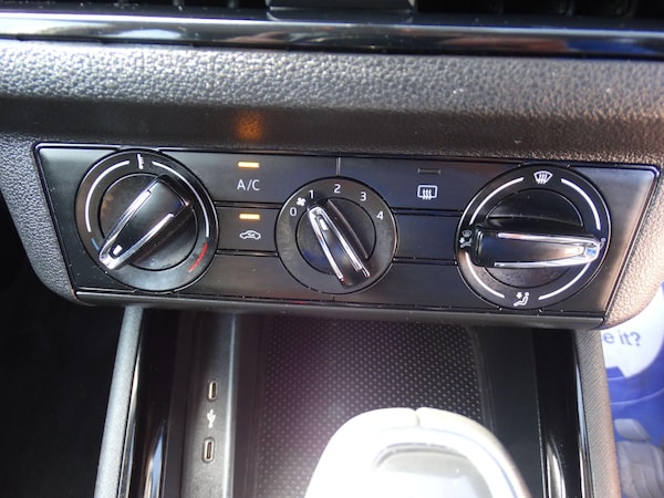 Used Skoda Kamiq 2022 for sale - 75386994: Photo 24