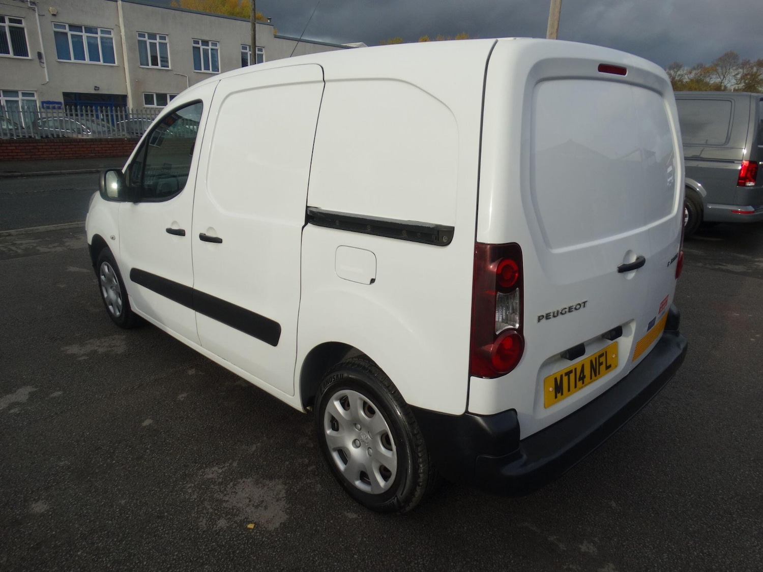 Used Peugeot Partner 2014 for sale - 76409324: Photo 6