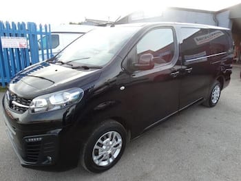 Vauxhall Vivaro feature image