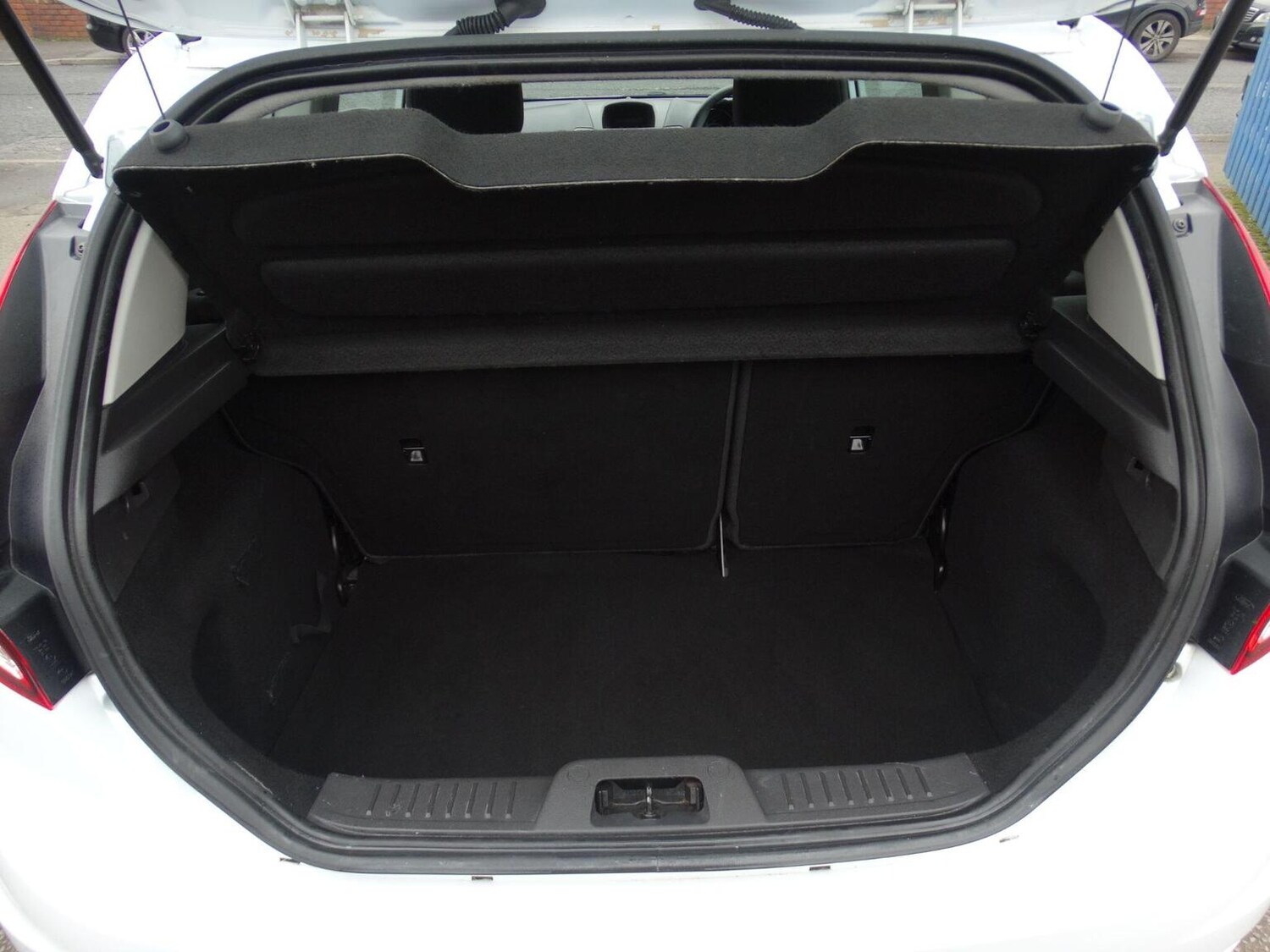 Used Ford Fiesta 2015 for sale - 77851234: Photo 13