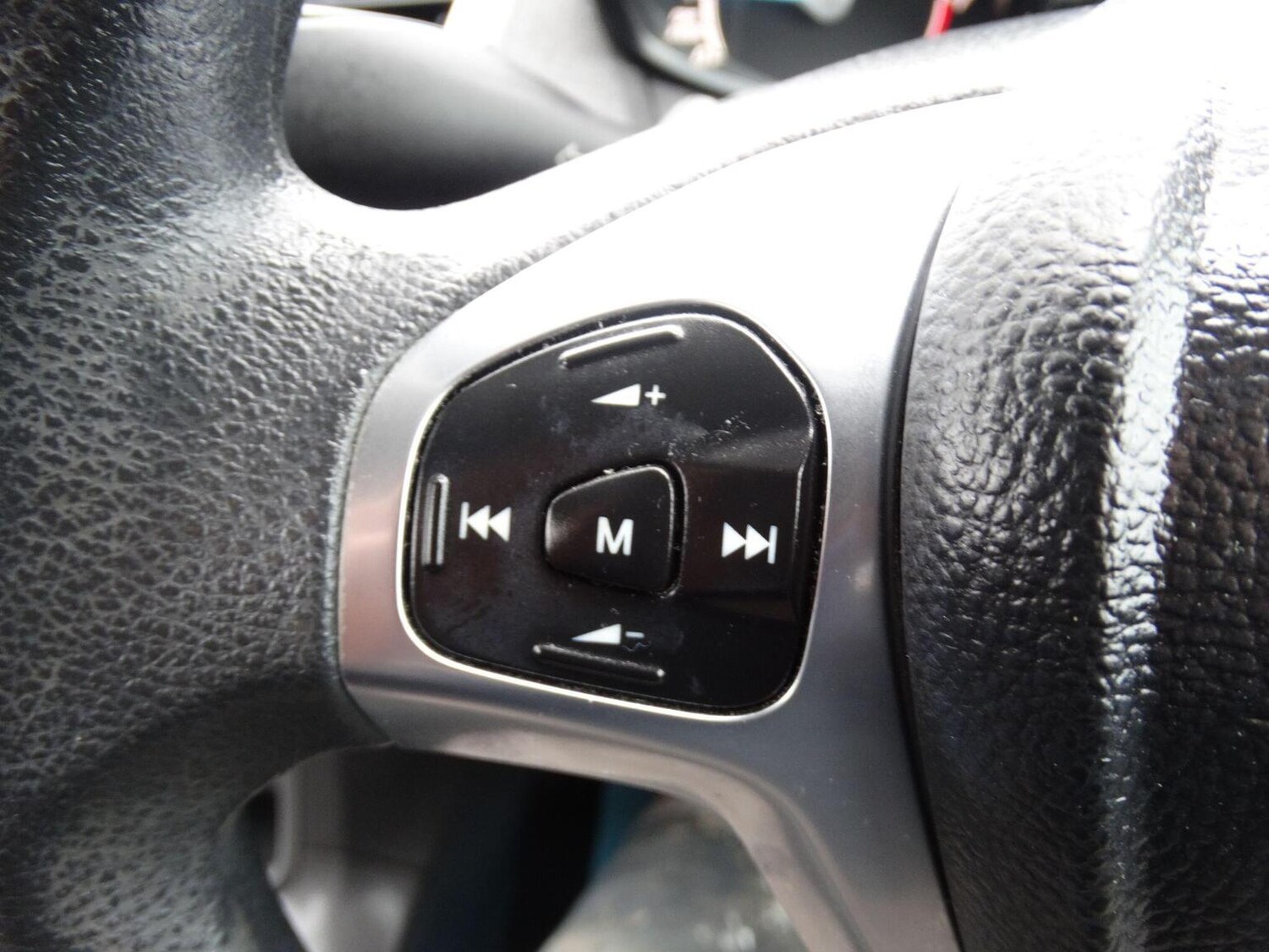 Used Ford Fiesta 2015 for sale - 77851234: Photo 18