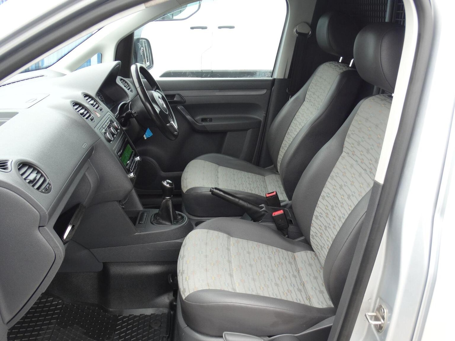 Used Volkswagen Caddy 2012 for sale - 78098157: Photo 9