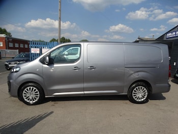 Used Vauxhall Vivaro 2020 for sale - 79179879: Photo