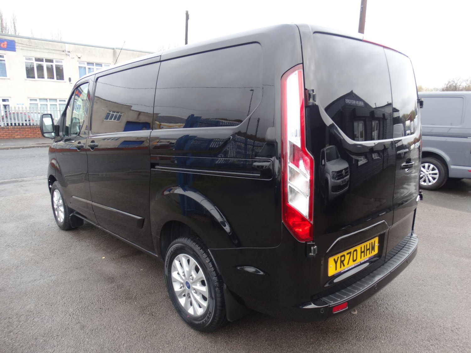 Used Ford Transit Custom 2020 for sale - 76649620: Photo 6