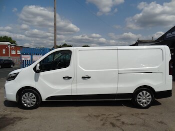 Used Nissan Primastar 2022 for sale - 75539795: Photo