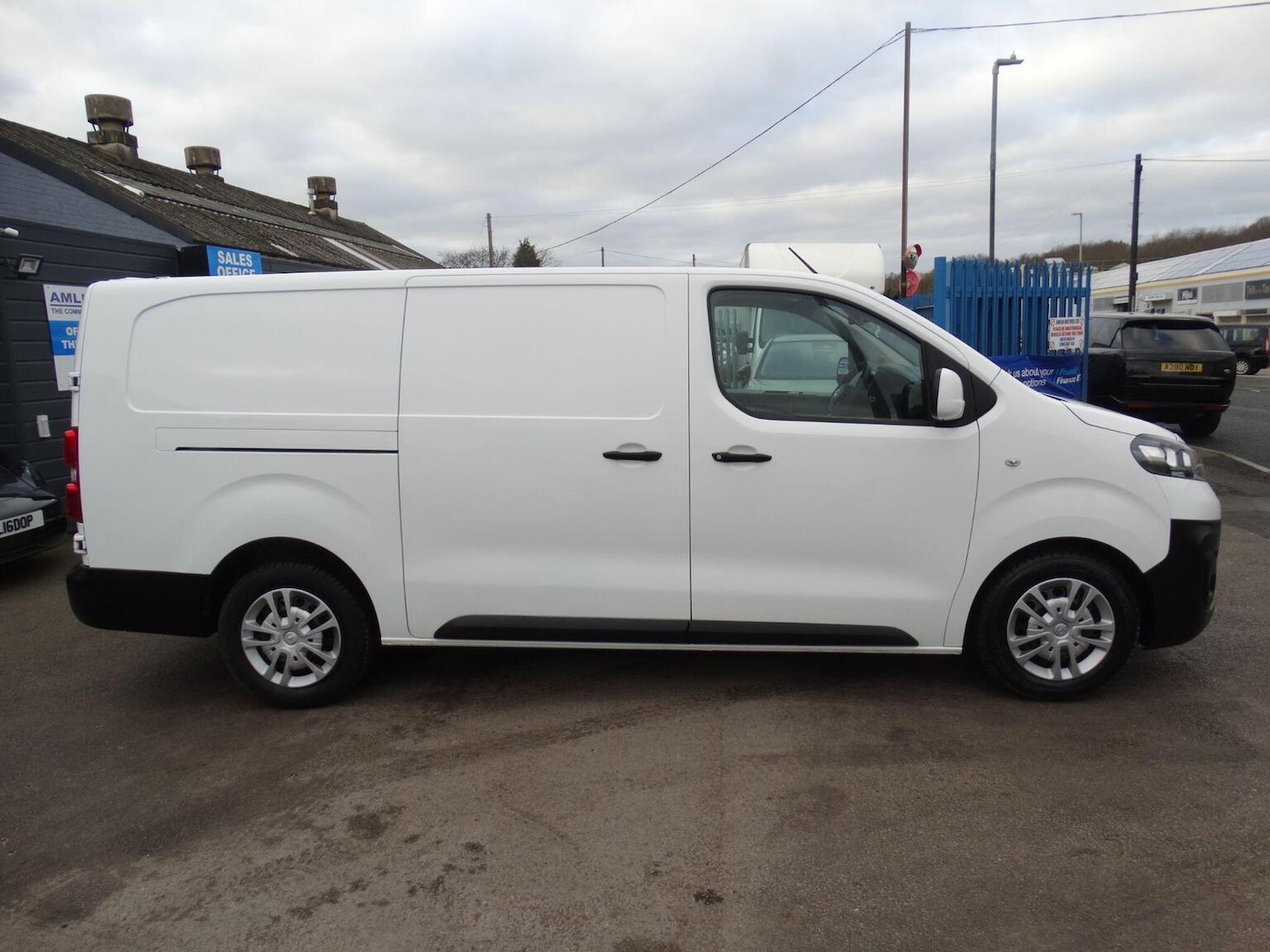 Used Vauxhall Vivaro 2021 for sale - 77649588: Photo 4