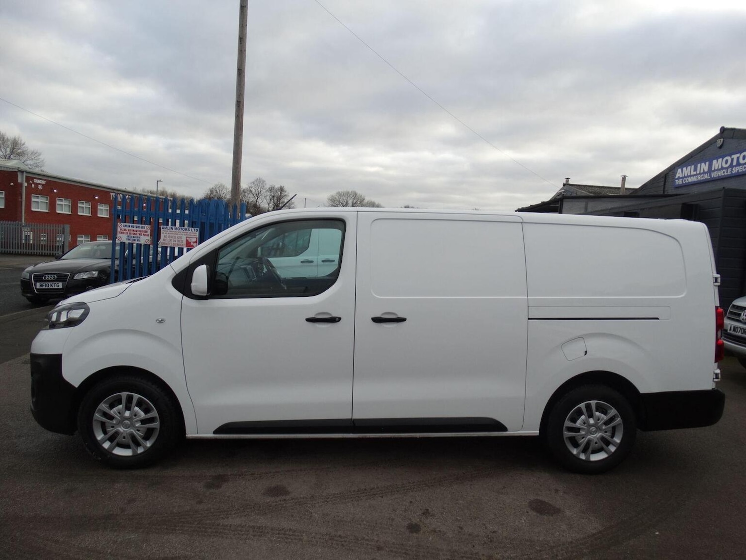 Used Vauxhall Vivaro 2021 for sale - 77649588: Photo 5