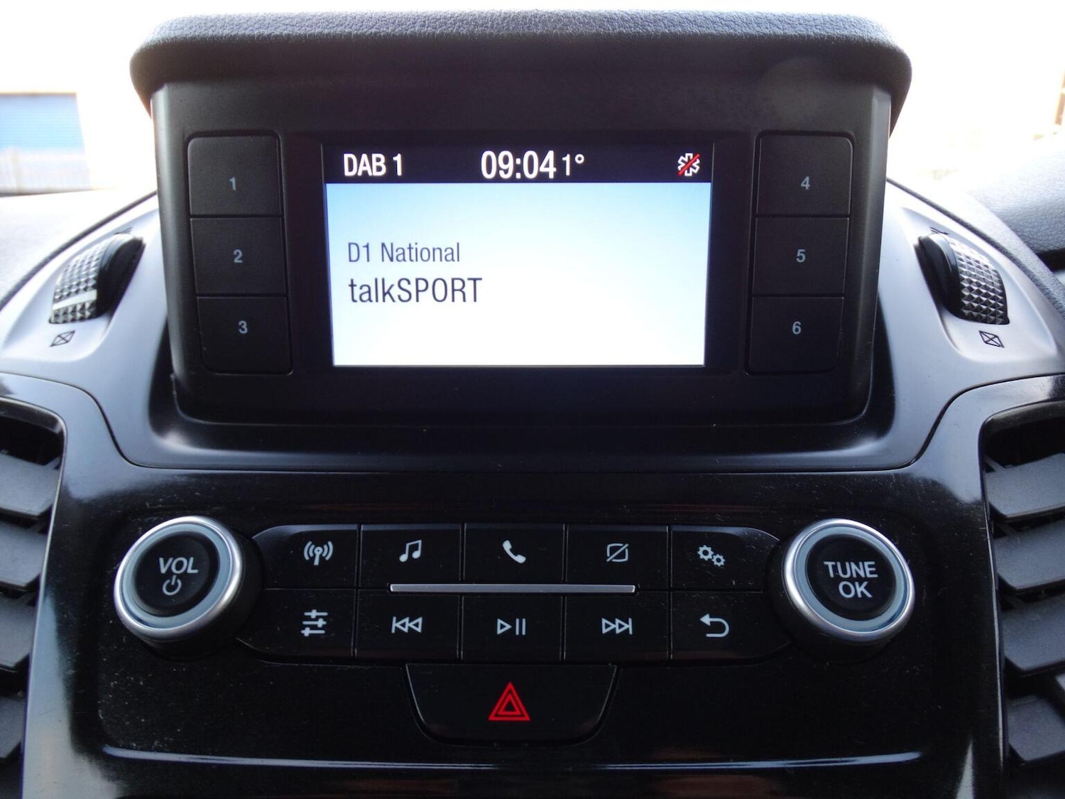 Used Ford Transit Connect 2022 for sale - 76935359: Photo 17